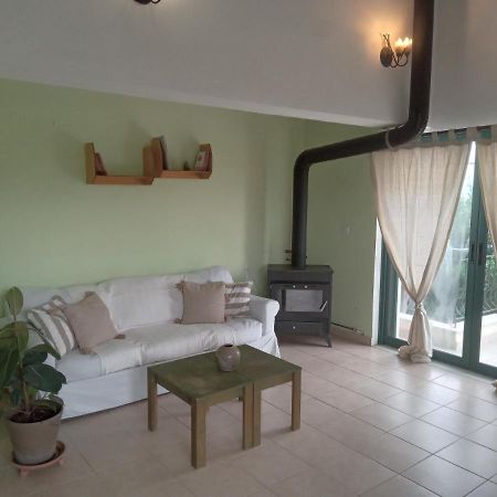 The White Rabbit Guesthouse Eco-Lodge "Cosy Apartment" Псахудиа Екстериор снимка